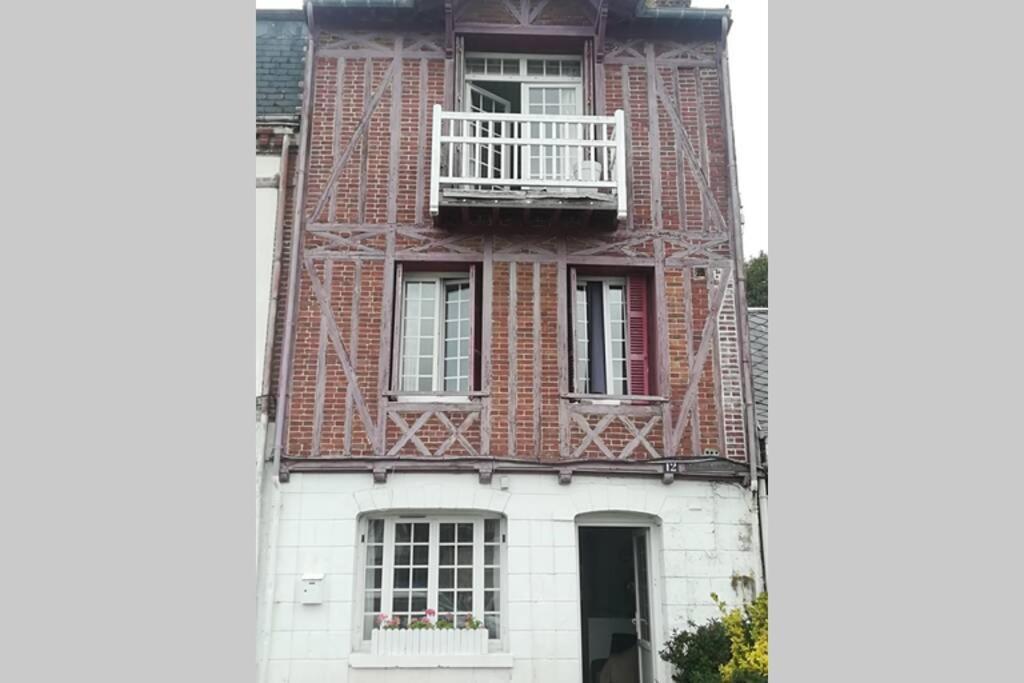 La Maison De Caroline Saint-Valery-en-Caux Luaran gambar